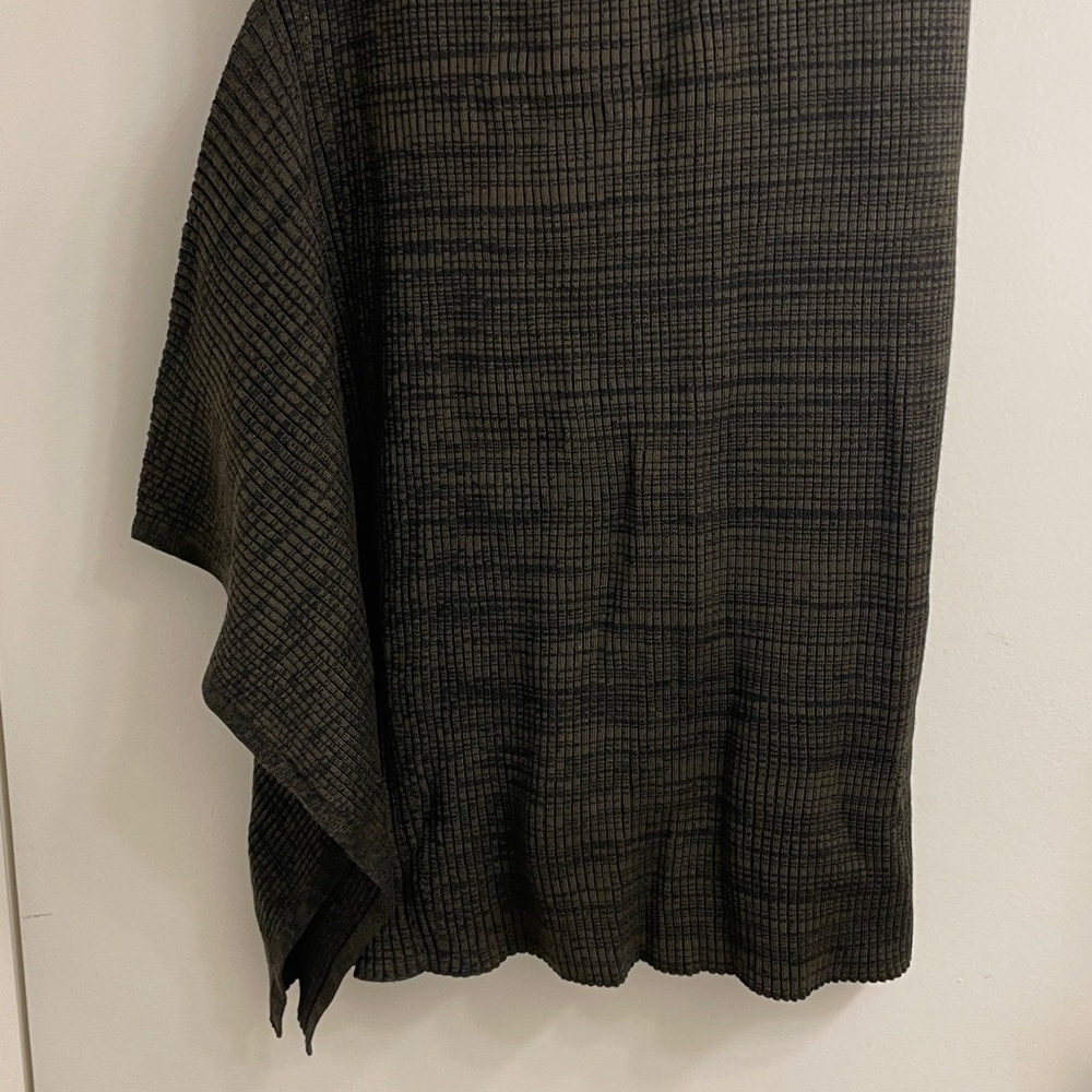 (SALE!) NWT - COS Asymmetric Skirt - Picture 5 of 9